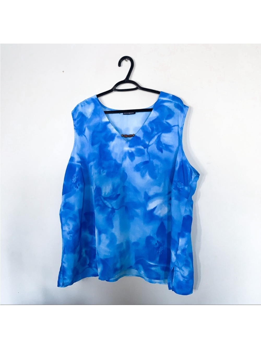Penningtons • Floral, Sleeveless Blouse